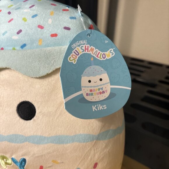 Squishmallows 10" Kiks Happy‎ Birthday Cake with Candle - Picture 2 of 5
